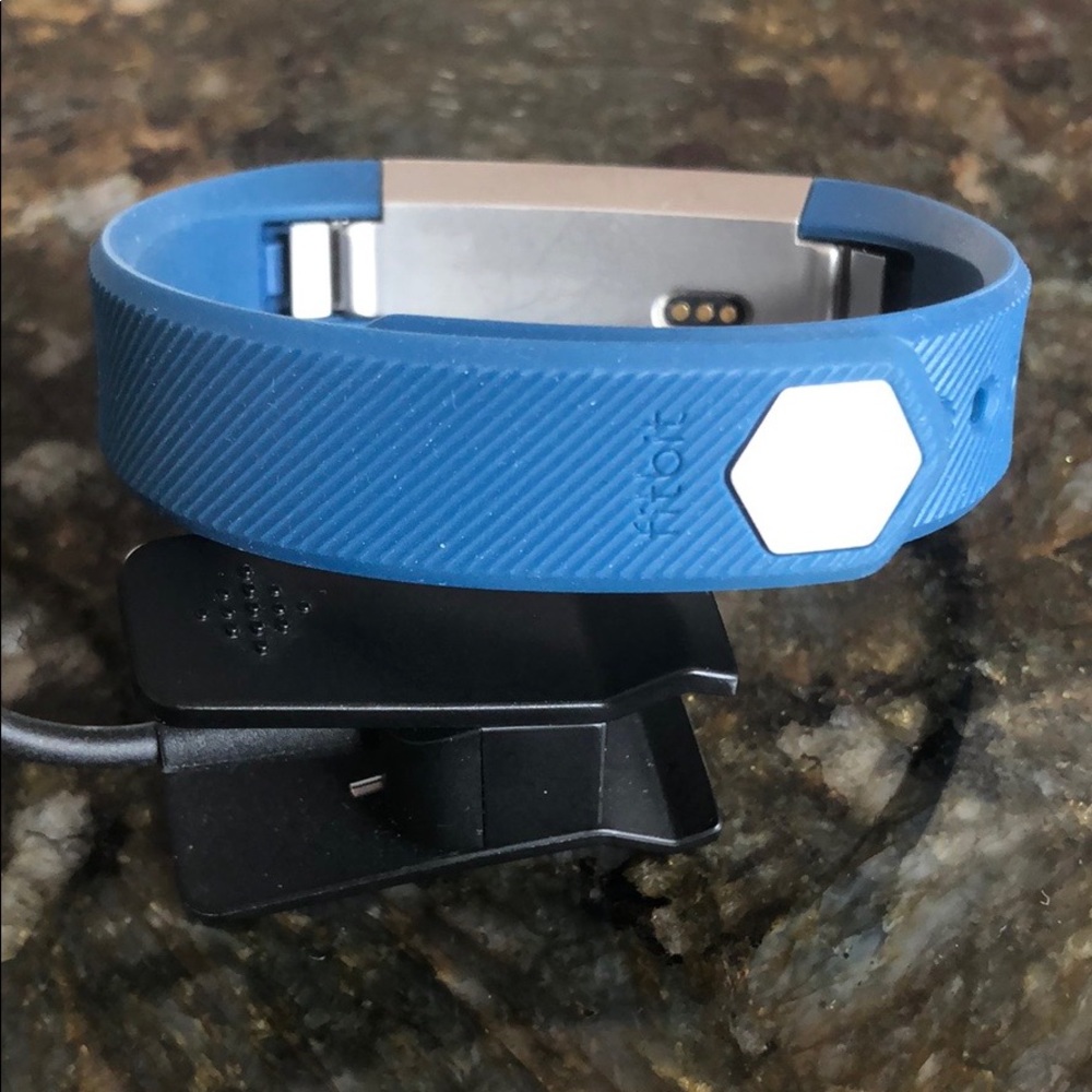 Fitbit Alta - image 5